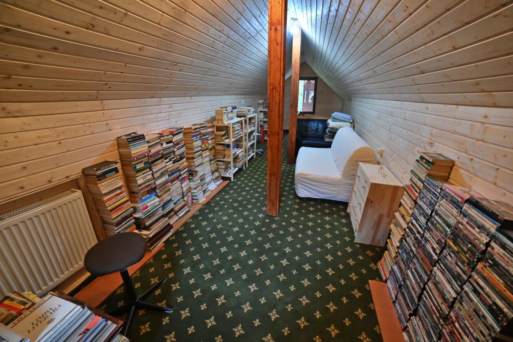 Cabana Satic Piatra Craiului La Doi viermi Exterior foto